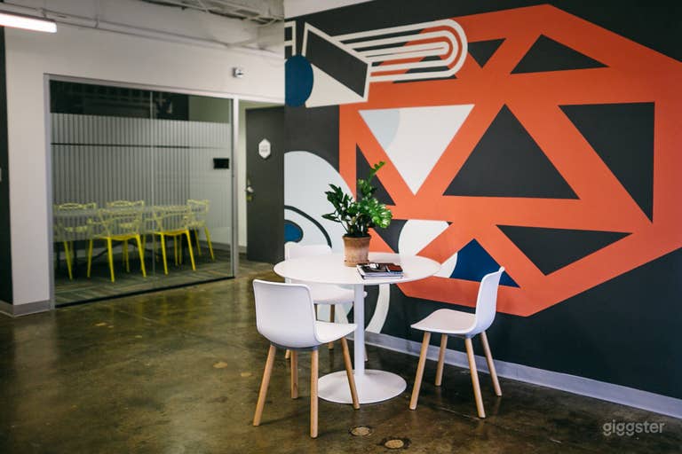  Floor Six Mural Lounge 