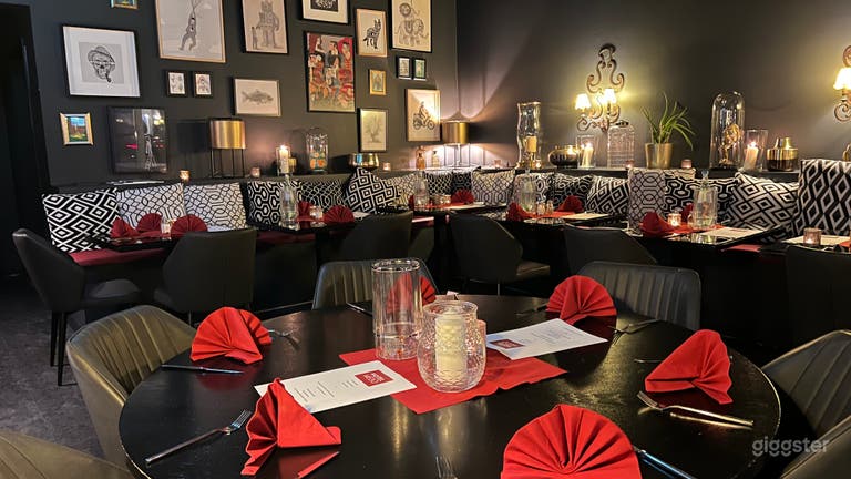  Hotel moderno con sale conferenze, lounge e servizio catering 