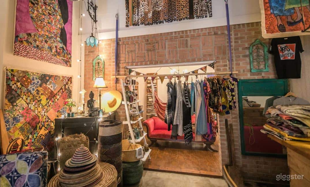 Beautiful Eclectic Art Gallery in Norfolk Photo 2