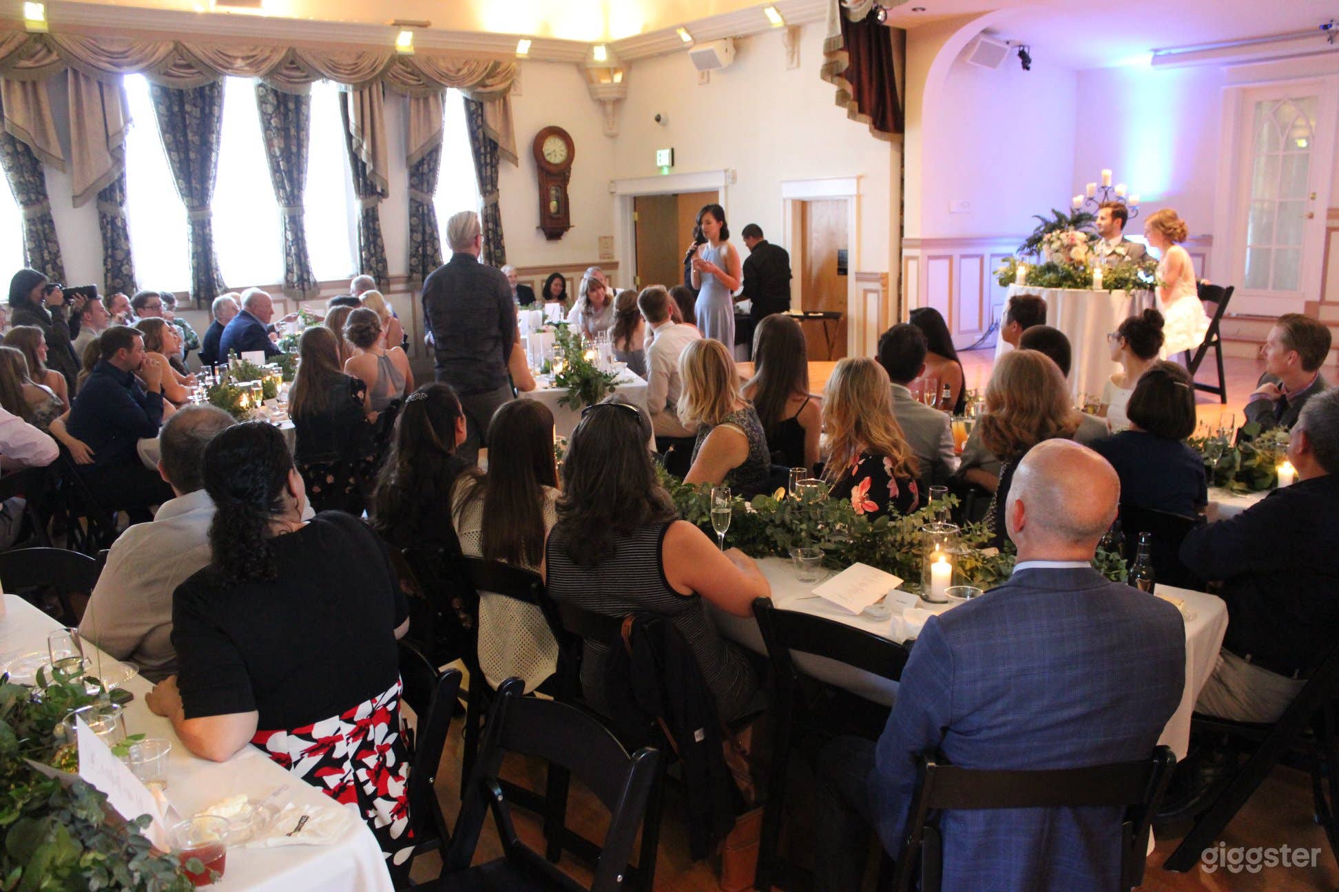 Elegant Banquet Ballroom for any Events Photo 3