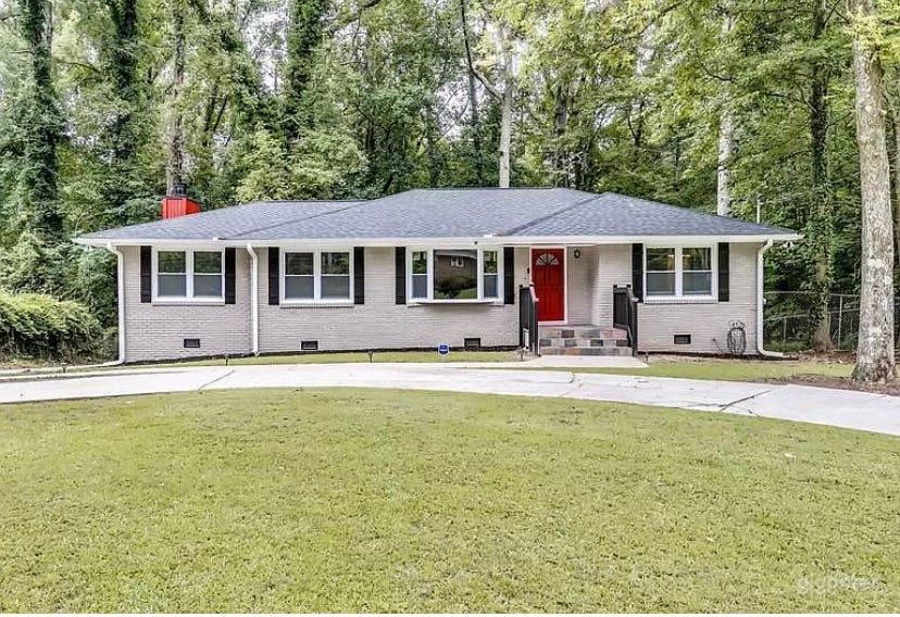 Charming Ranch Retreat nestled on 1 acre