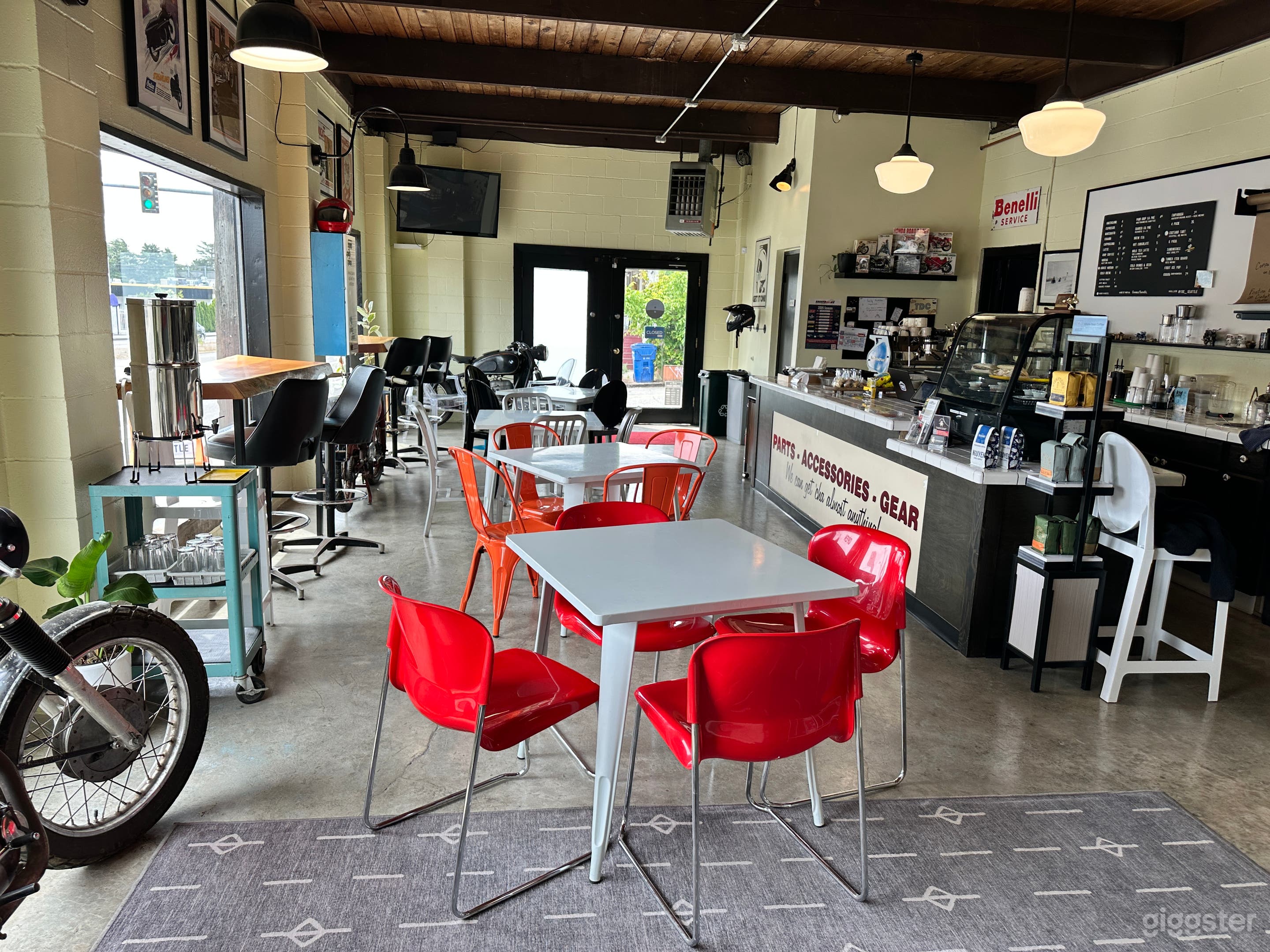 Euro and Vintage Motorsports-themed venue Photo 3