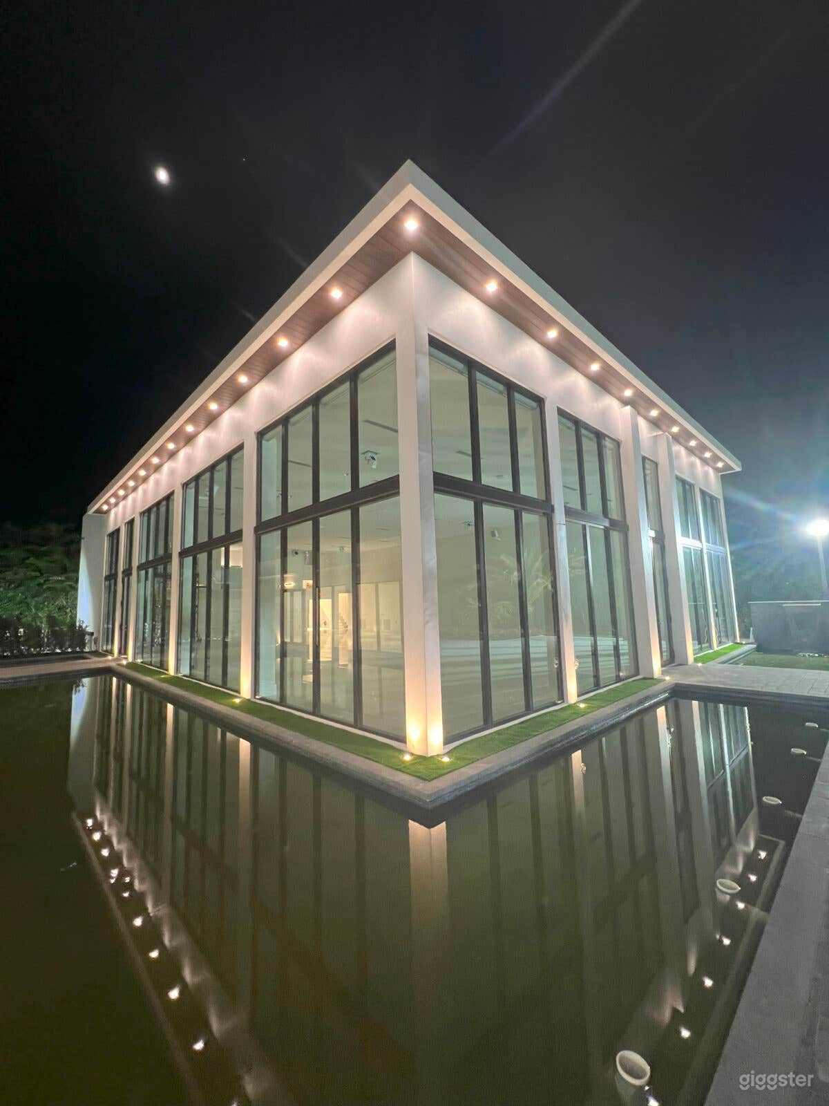 The Infinity Masterpiece Photo 1