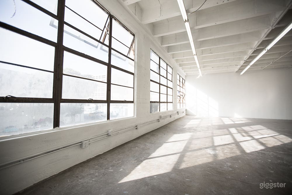 Loft With Mirror Corner Wall Photo 3