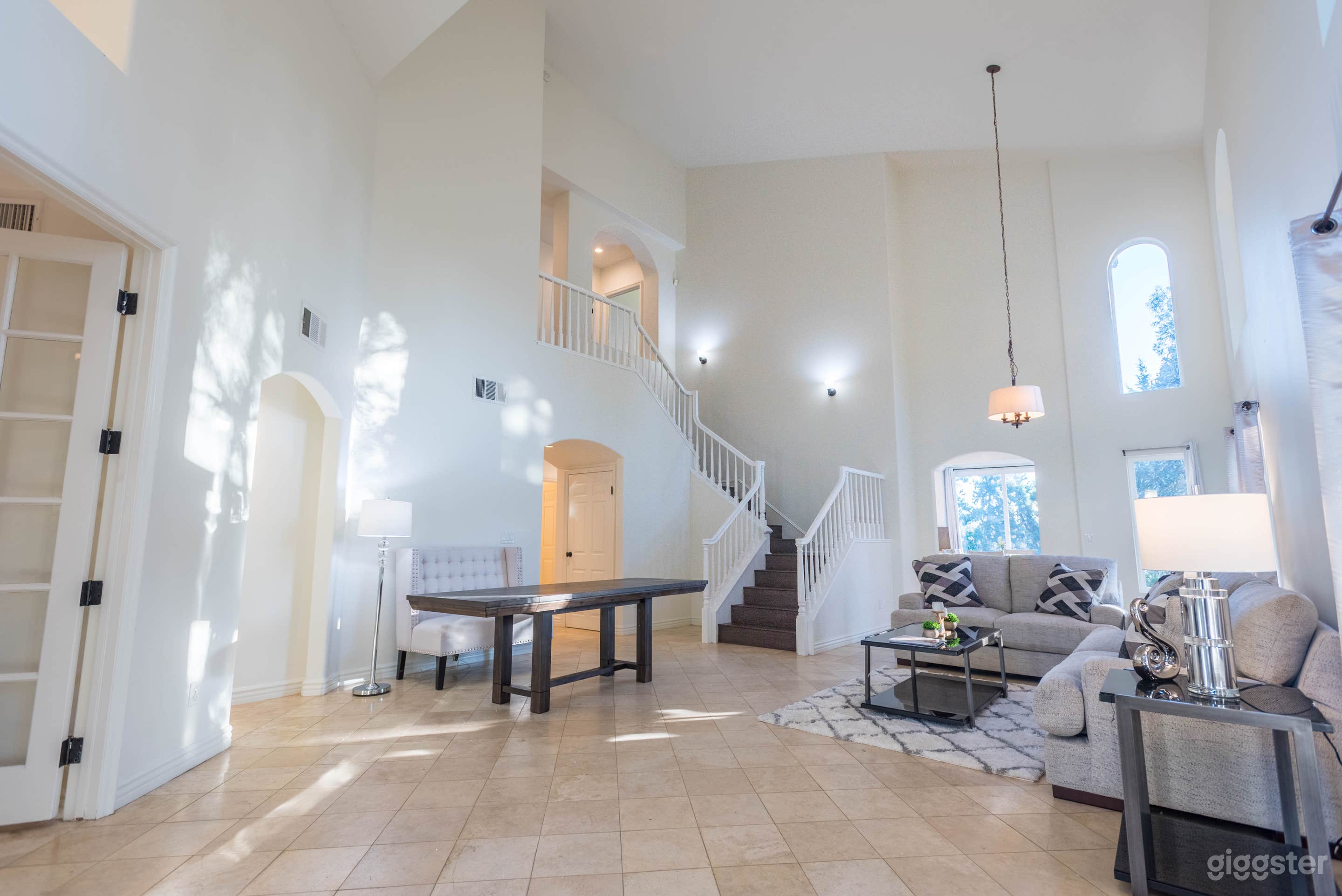 Promo 6 bedrooms Malibu house with huge back yard  Photo 4