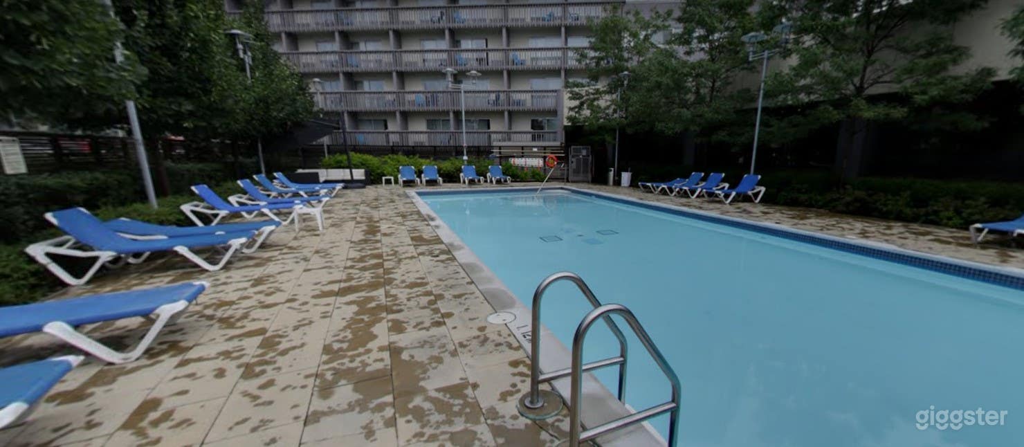 Resort-Style Getaway Pool Photo 3