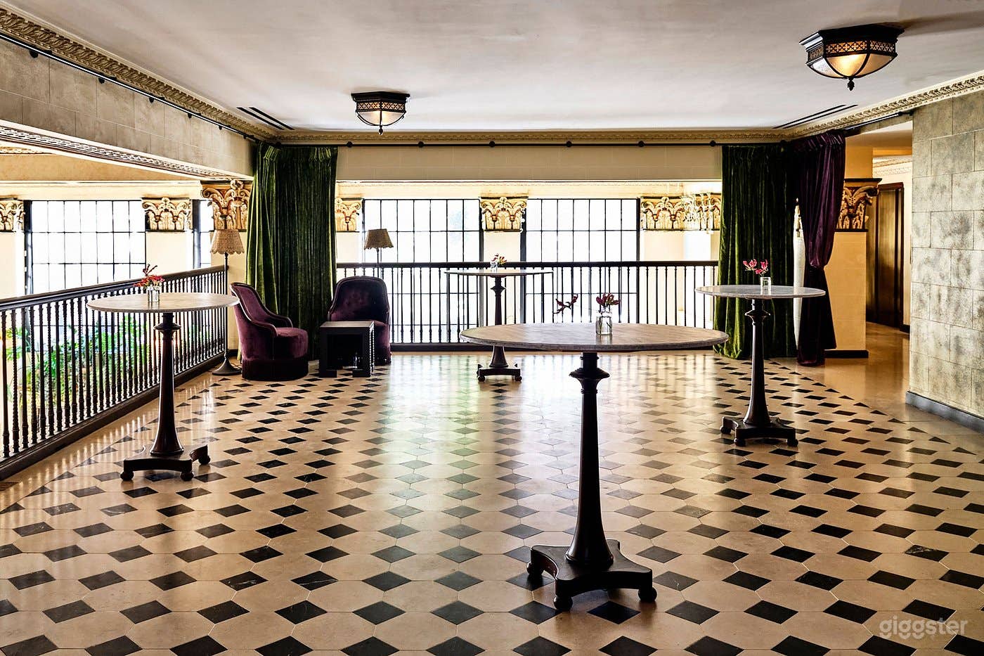 Mezzanine West Photo 1