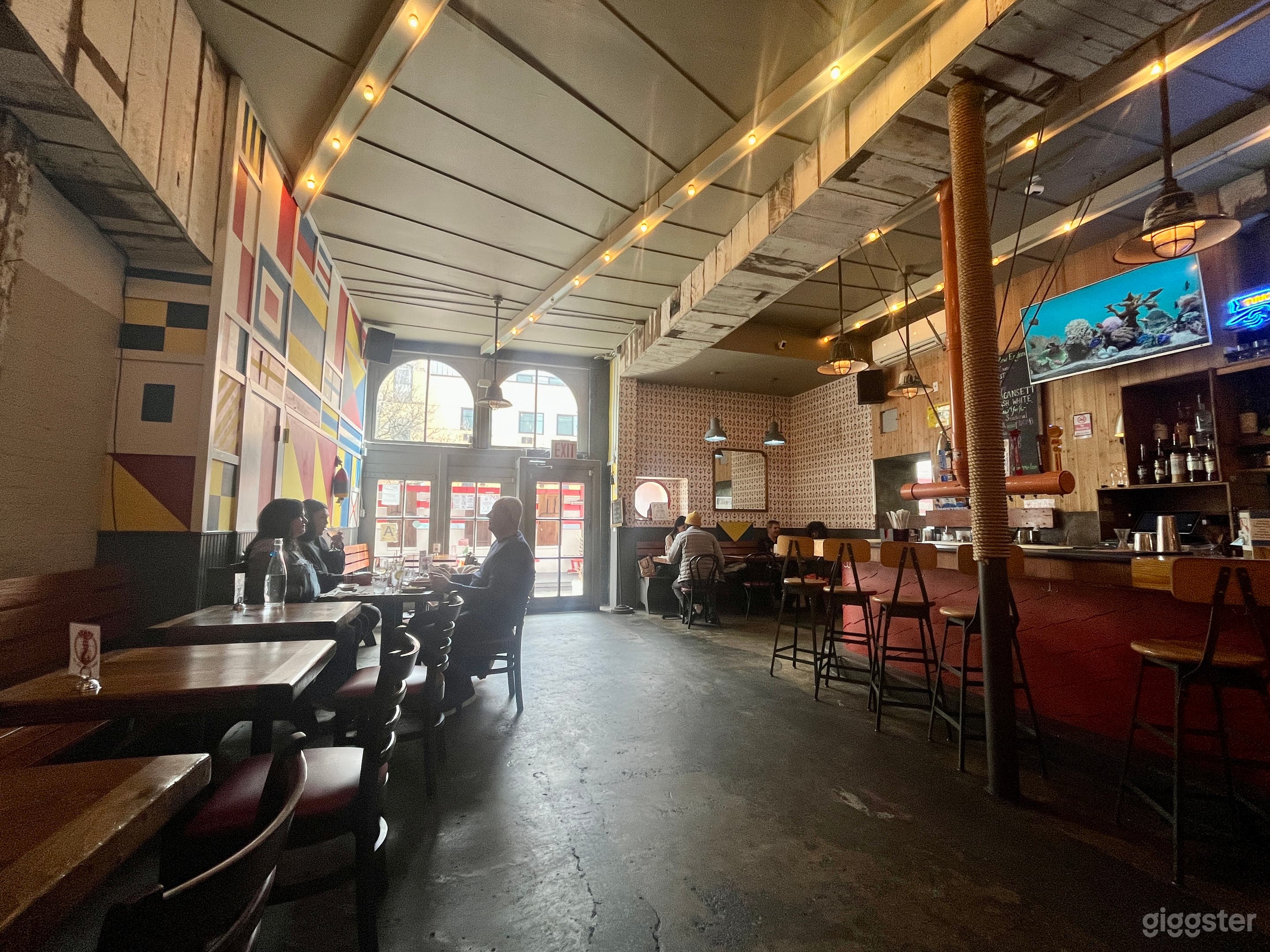 Seafood Restaurant &amp; Bar Photo 2