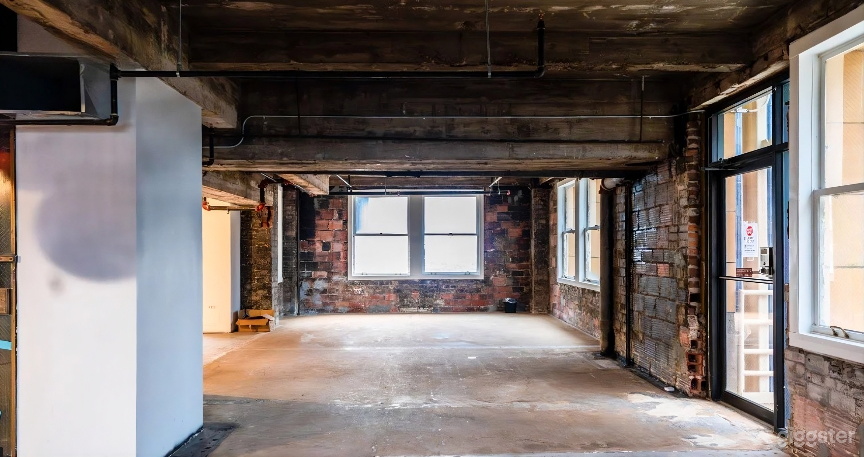 The Loft: Raw Industrial Space for Film & Photo Shoots Photo 3