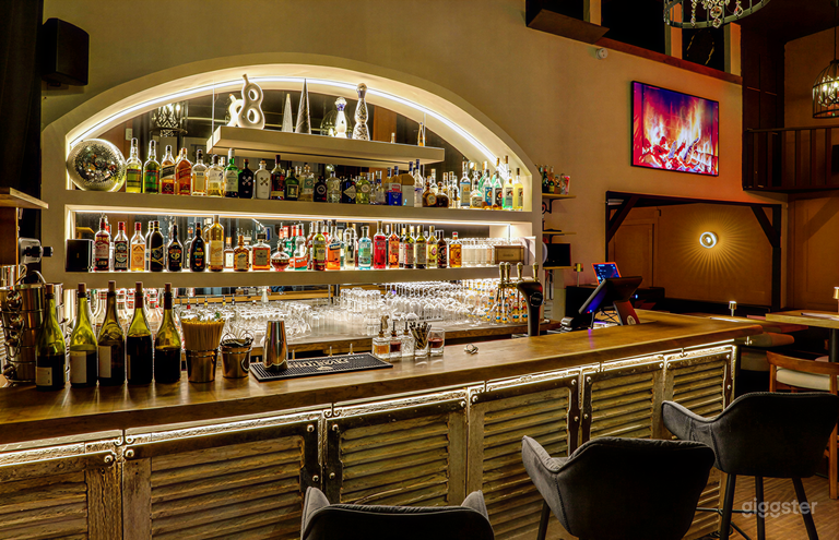  Bar Lounge Vintage avec Mezzanine 