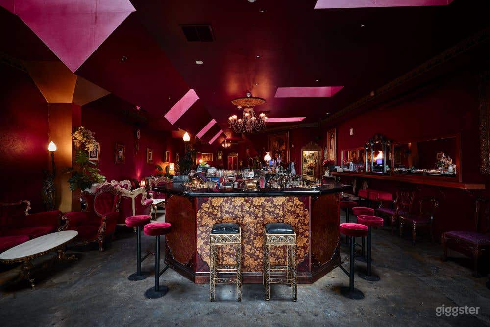 MAIN BAR EXCLUSIVE AREA Photo 1