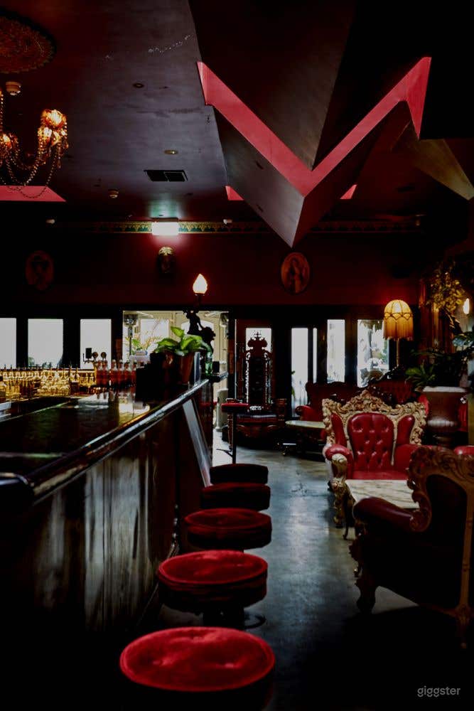 MAIN BAR EXCLUSIVE AREA Photo 4