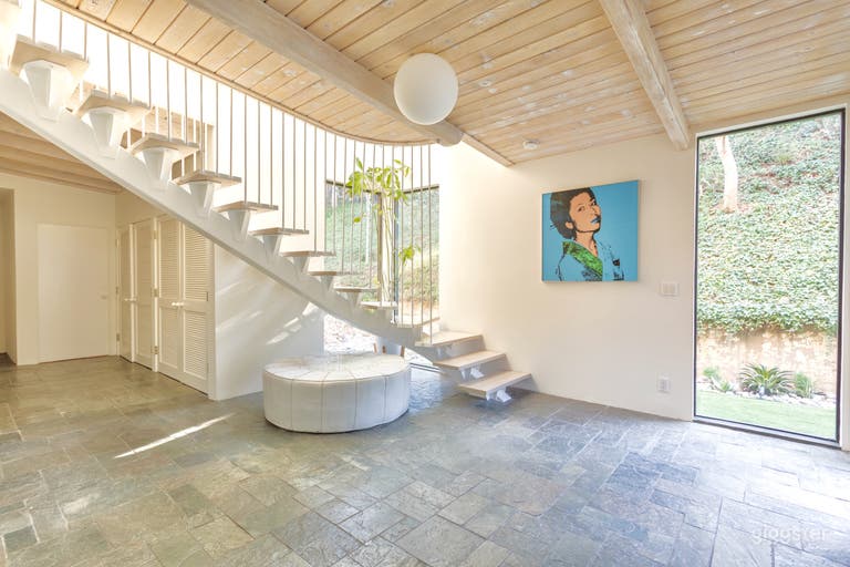  Stairway Landing to 2nd Floor. 