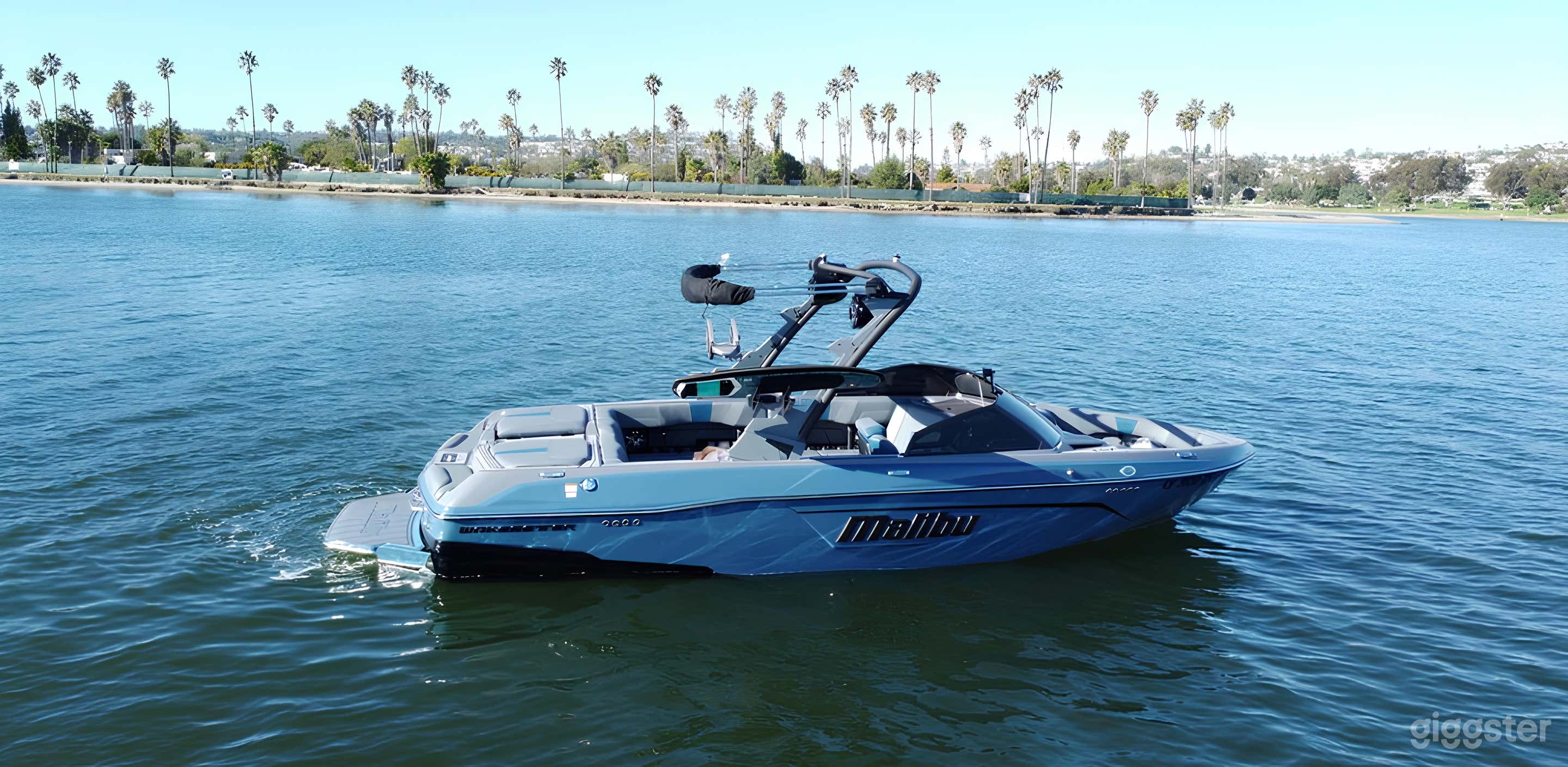 Spacious 23 LSV Boat Photo 1