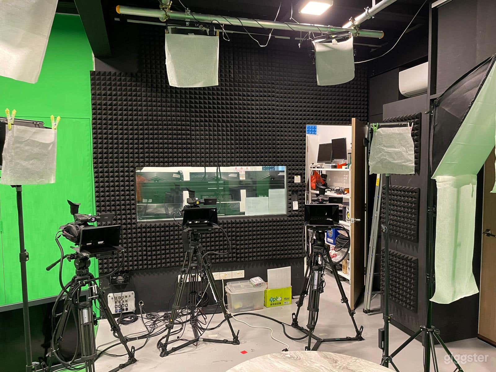 Green Screen Studio Photo 4