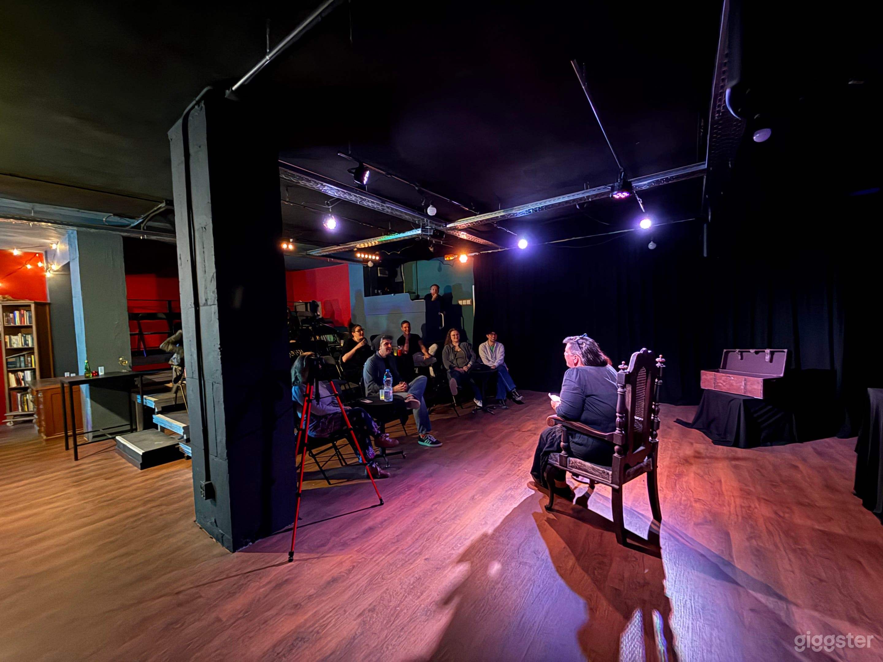 Cozy Theatre &amp; Social Club - Gather, Film, Rehearse Photo 4