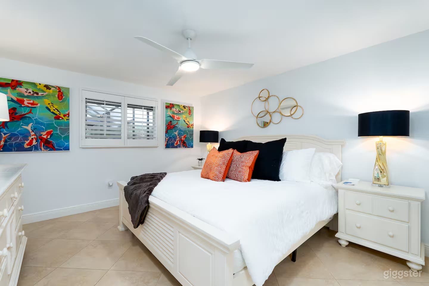 Charming Beachside Home Photo 3