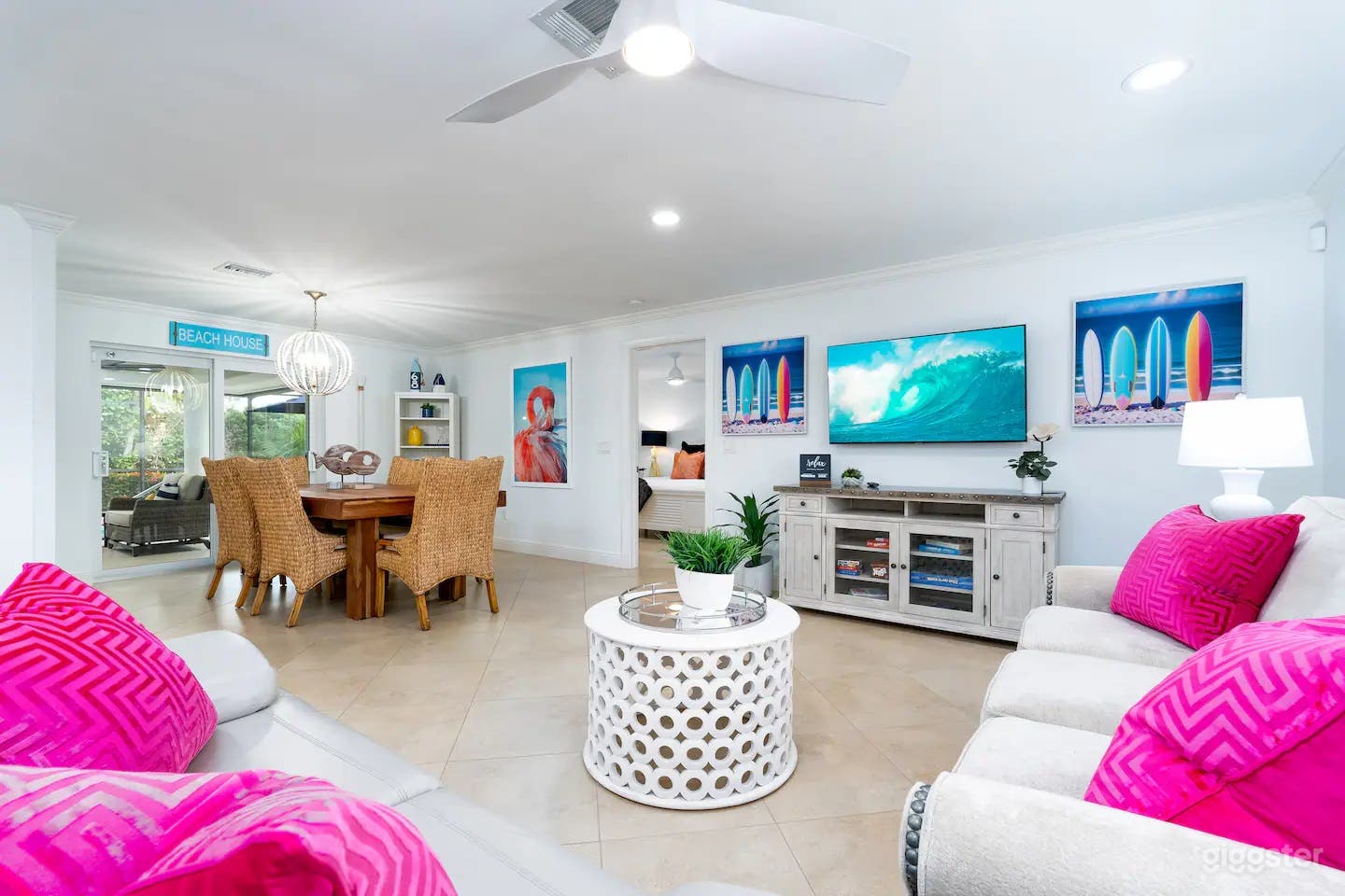 Charming Beachside Home Photo 1