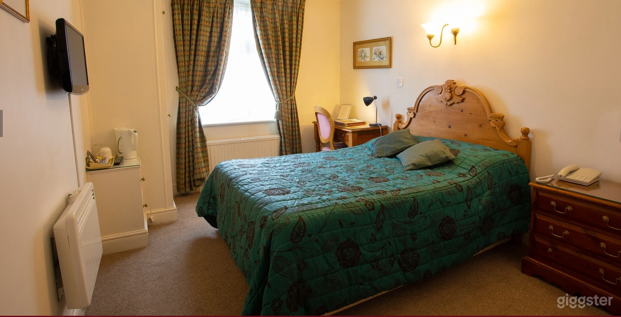 Standard Double Room for Relaxation Photo 1