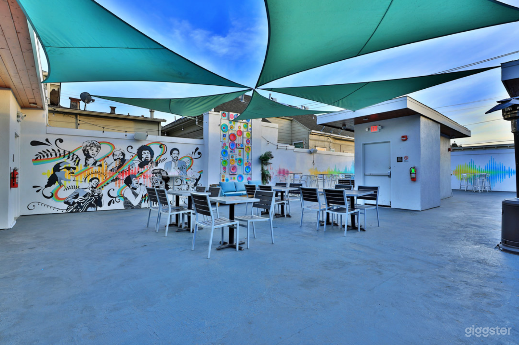 Sky Lounge Rooftop Photo 1