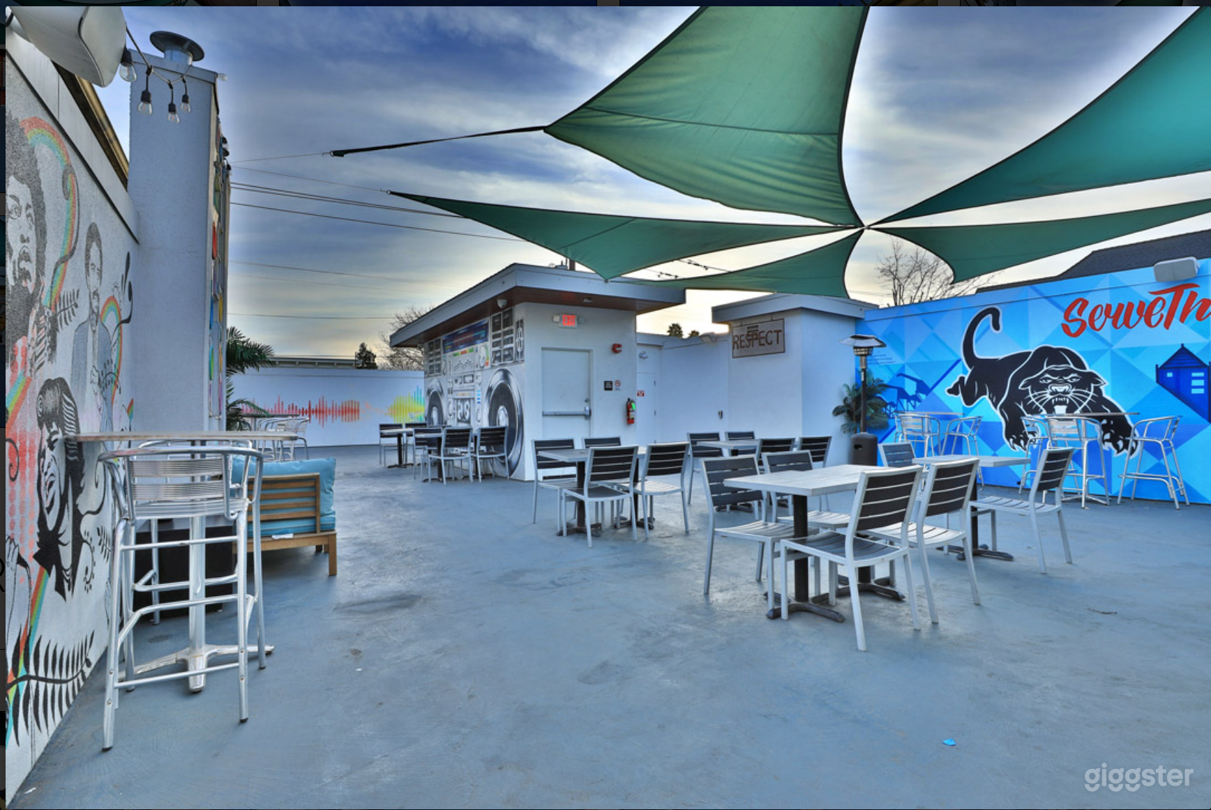 Sky Lounge Rooftop Photo 2