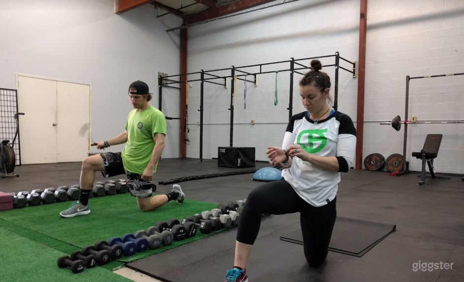 Spacious Strengthening Studio  Photo 3