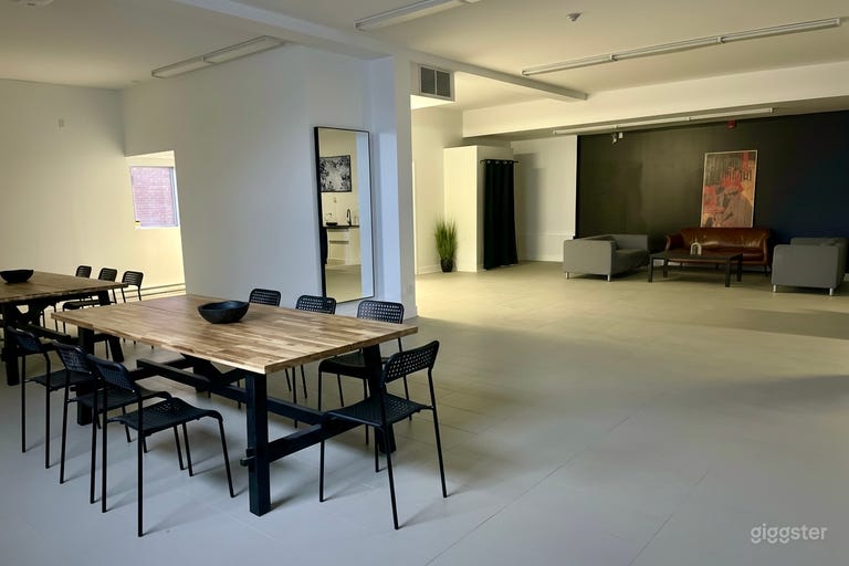  Modern Central Montreal Event Space with Full Bar 