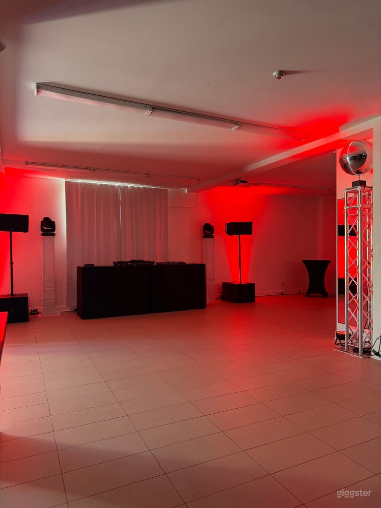  Espacio moderno para eventos en el centro de Montreal con barra completa 