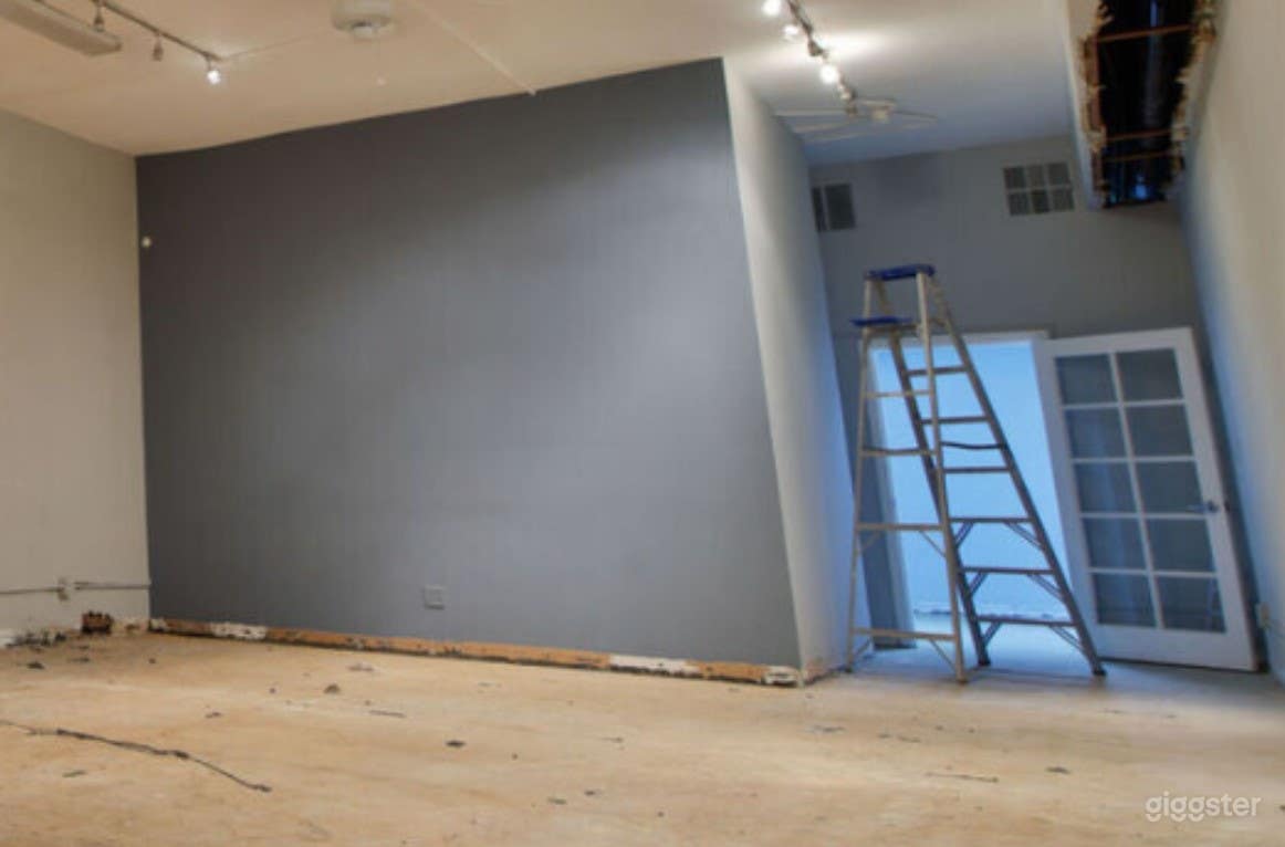 Large Empty Space for Filming in Burbank Photo 2