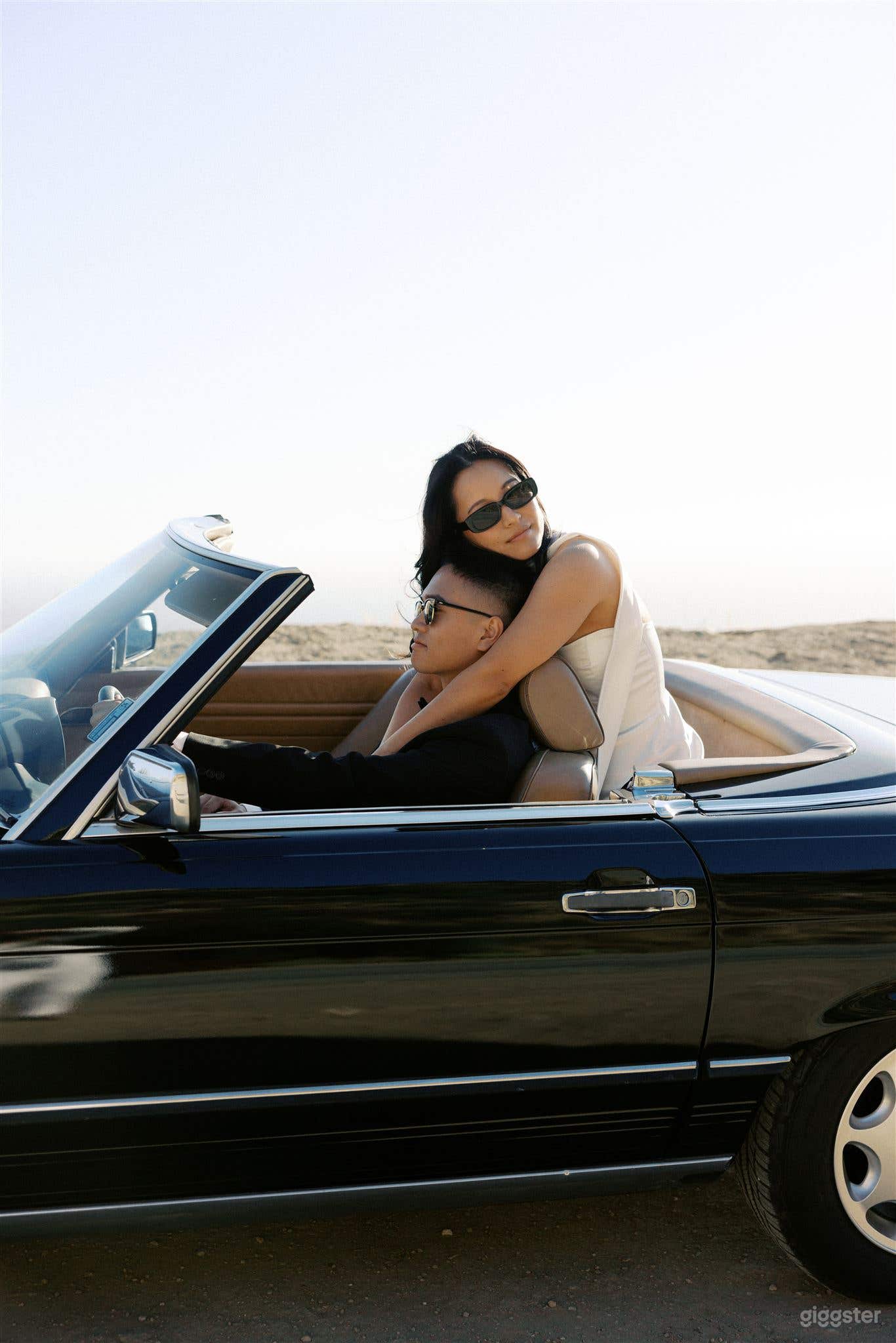 Classic 1989 Vintage Mercedes Benz for rent for Photo shoots