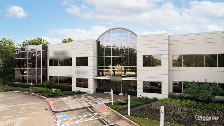  Salle de réunion élégante et exécutive à Allen, TX 