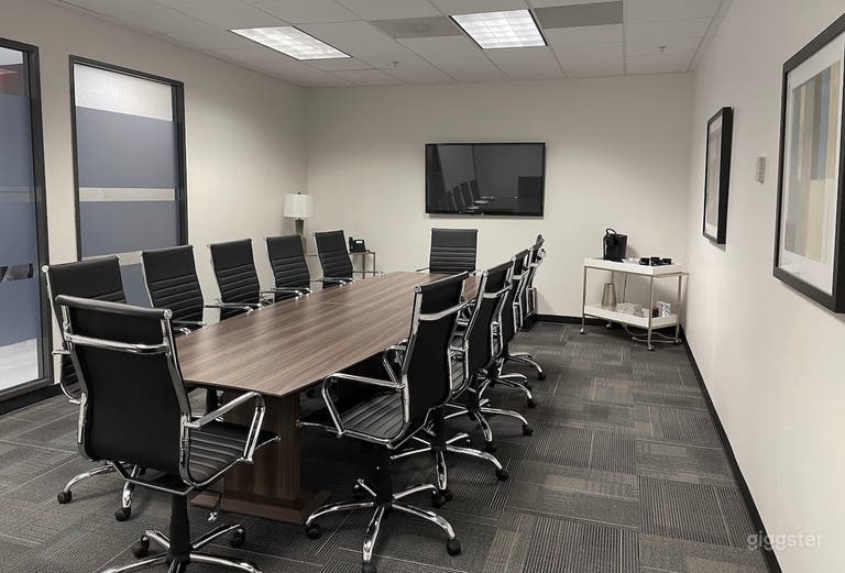  Stylish, Executive Meeting Room in Allen, TX 