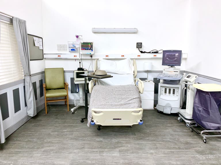  Hospital Room set in Atlanta 