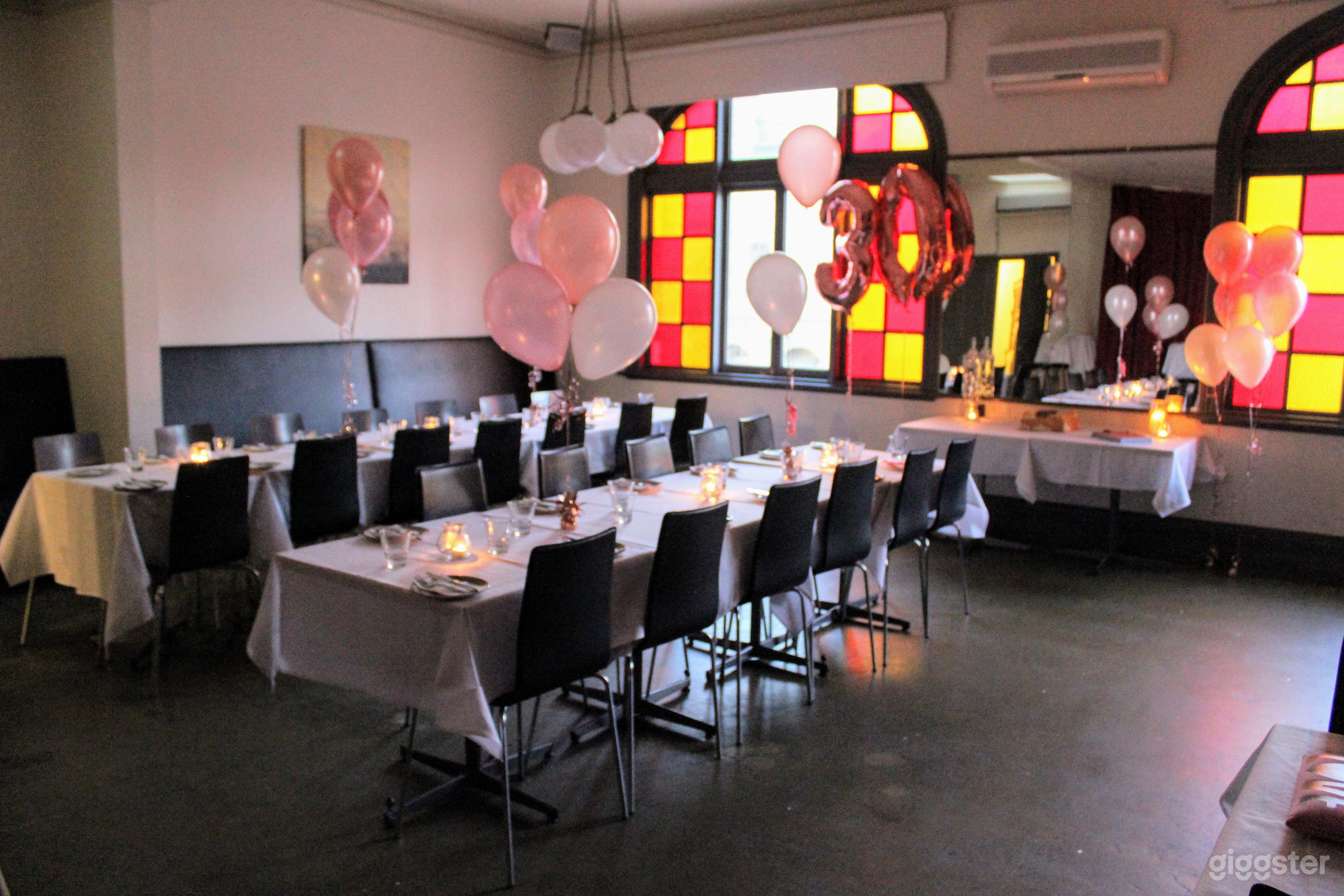 Sophisticated Upstair Cafe and Bar Photo 4