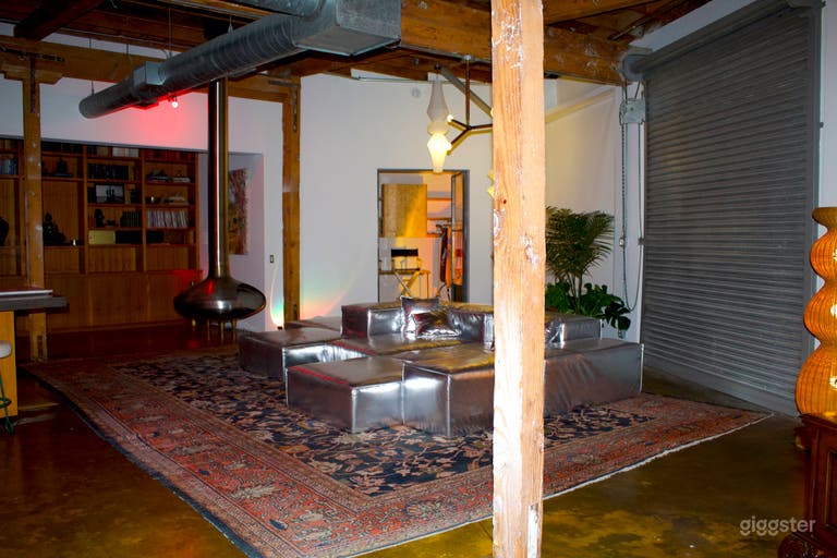  Sexy Industrial Artists Loft 