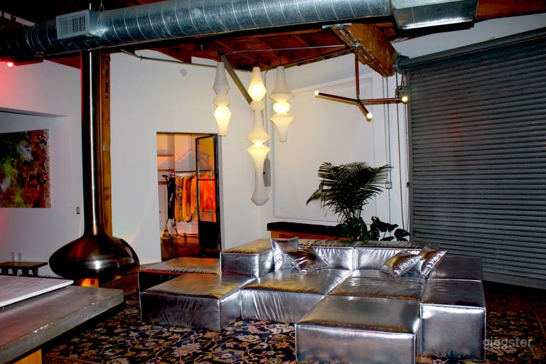  Sexy Industrial Artists Loft 