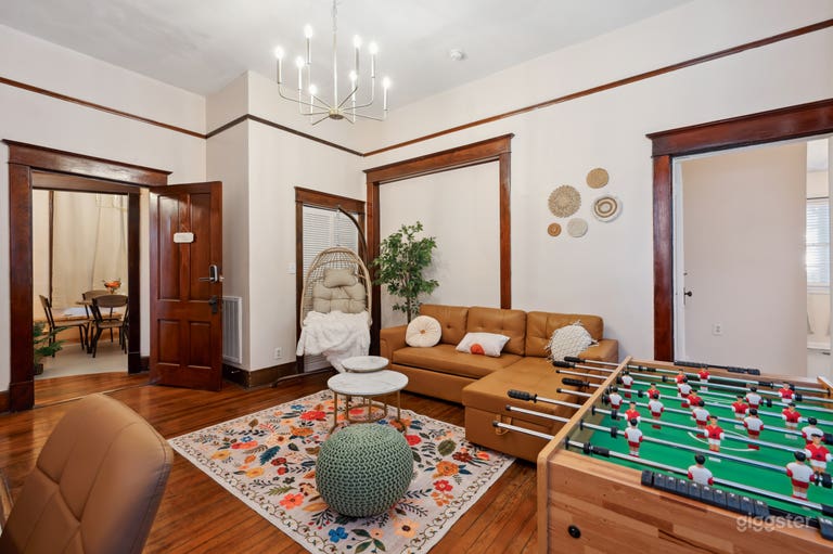  Savannah Victorian Getaway | Boho Charm & Foosball 