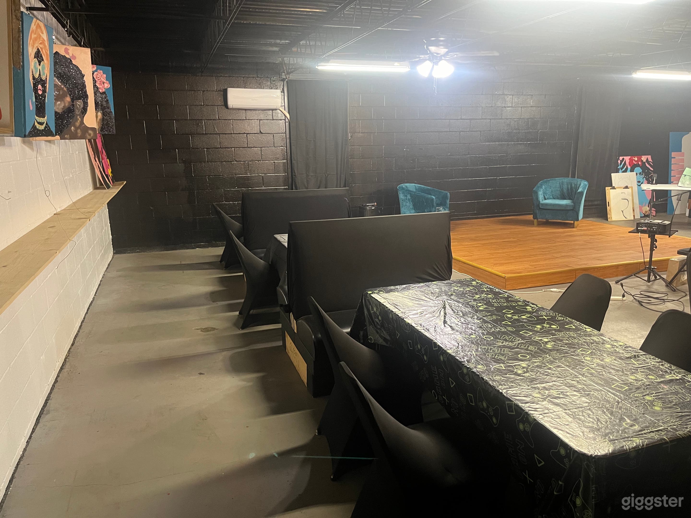 Eat Wall and seating area