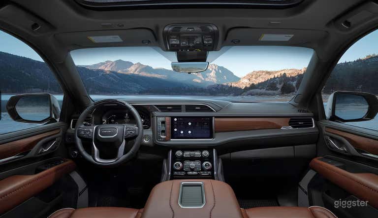   GMC Yukon XL SUV 69 71 74 75 