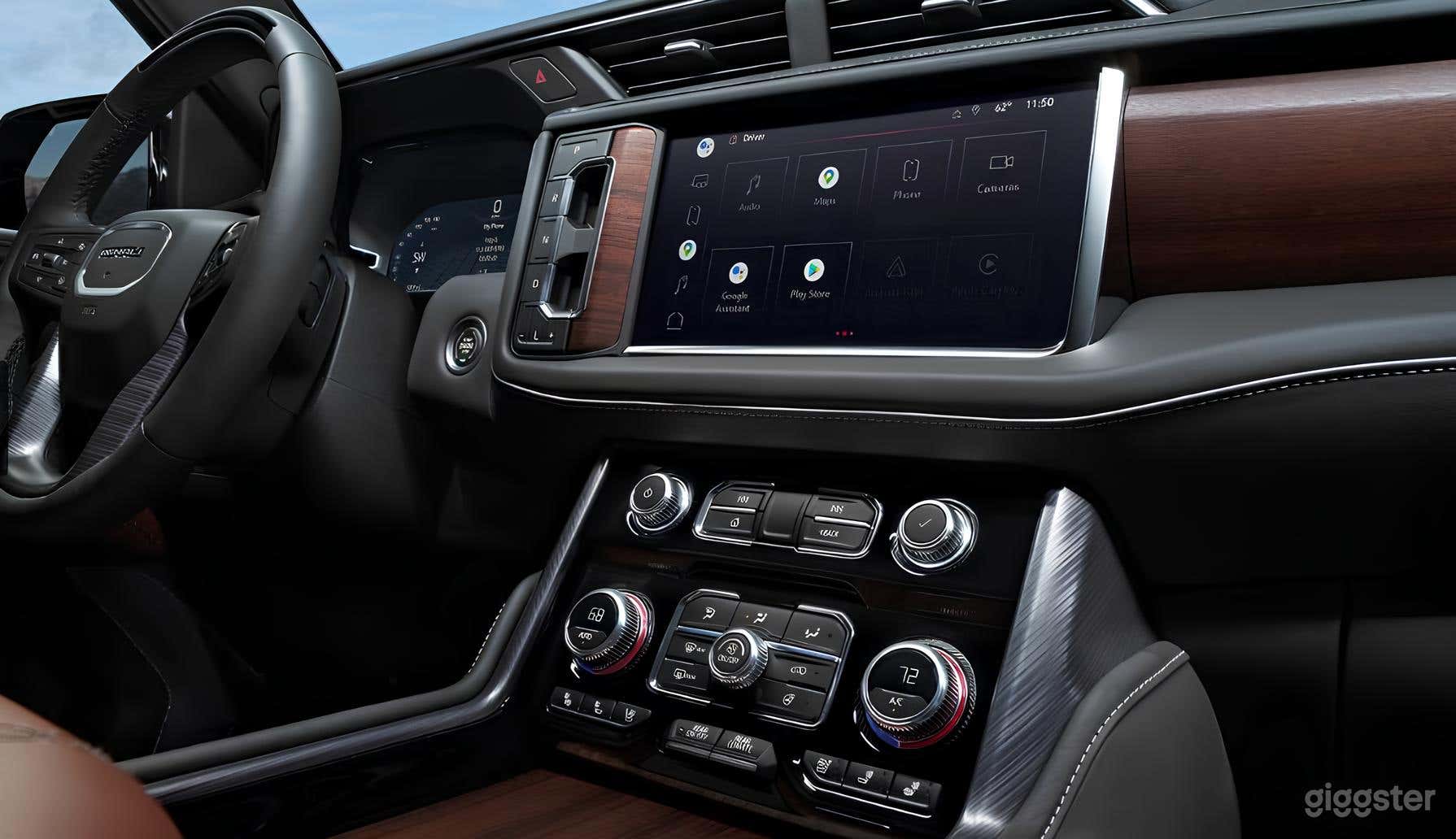  GMC Yukon XL SUV 69 71 74 75 Photo 4