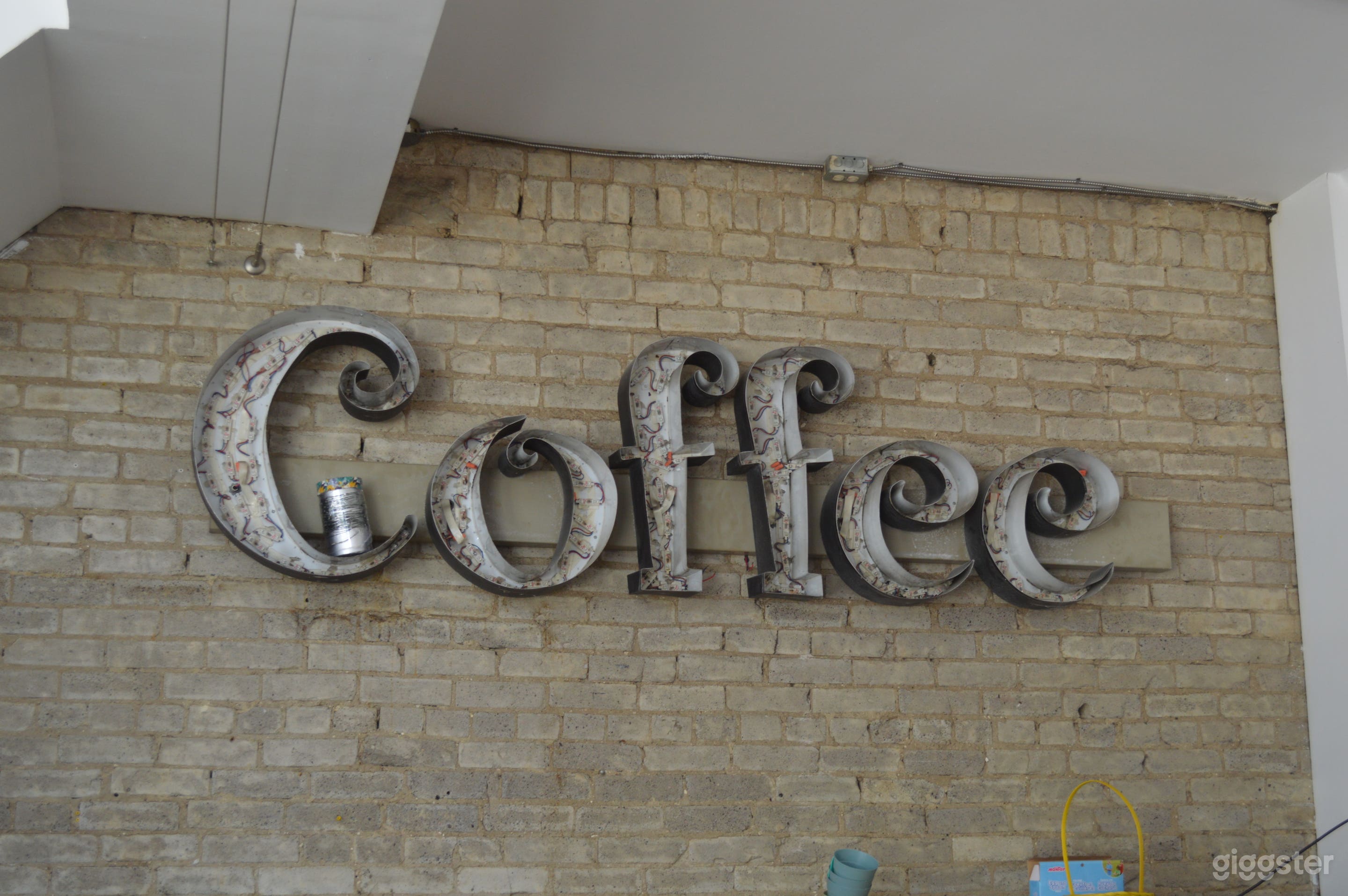 Open Concept Character Filled Street Level Space Photo 4