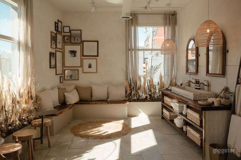  Mediterranean Boho Wellness Space 