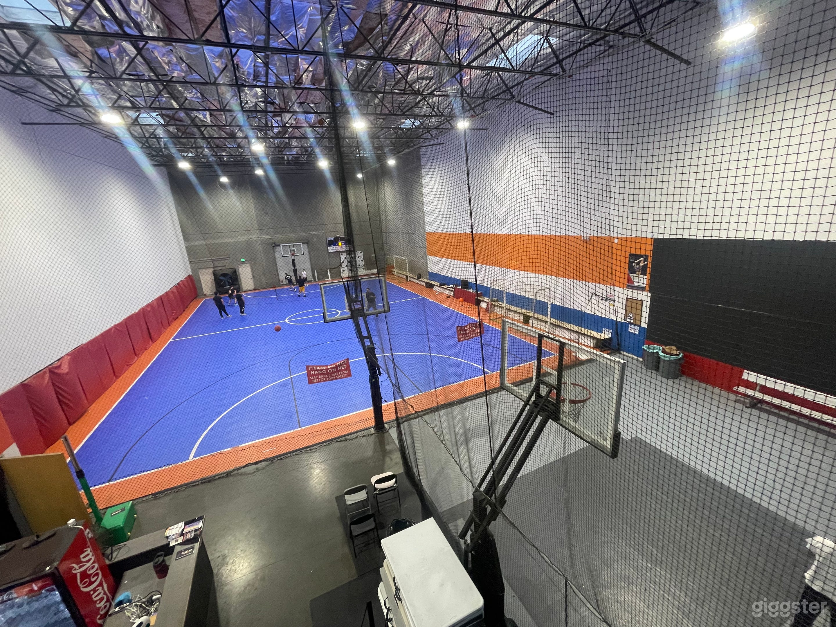 Indoor Soccer/Basketball/volleyball/Gymnastics! Photo 3