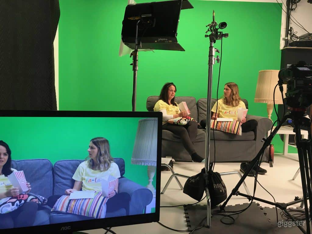 Fully Soundproofed studio - white or greenscreen Photo 4