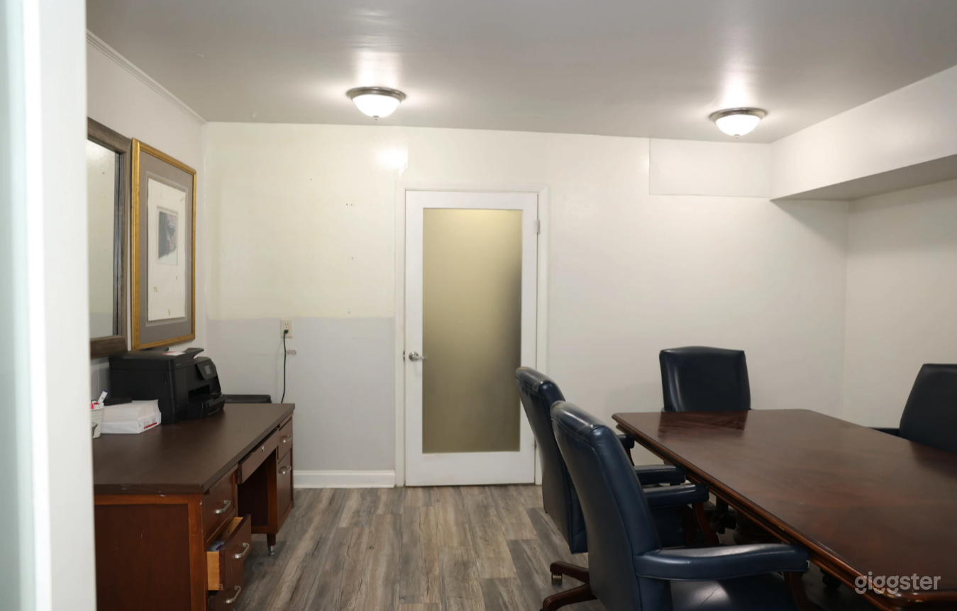 Conference Room Photo 4