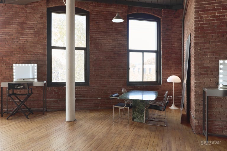  Studio Cuero — Creative Studio & Event Space 