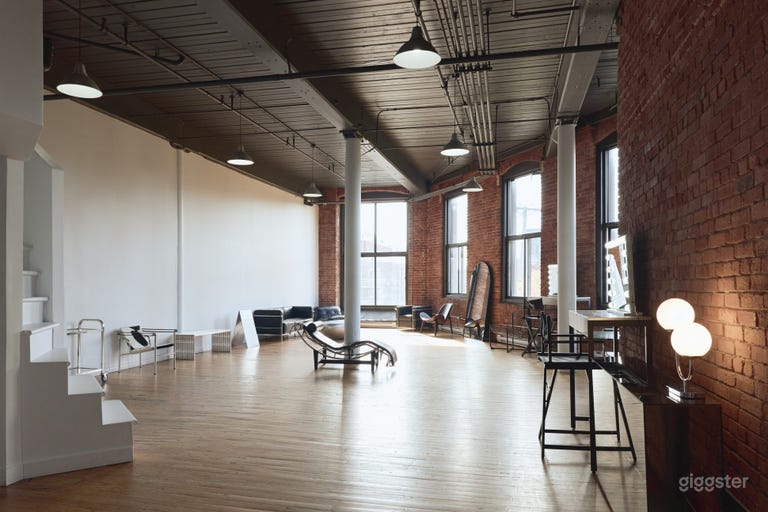  Studio Cuero — Creative Studio & Event Space 