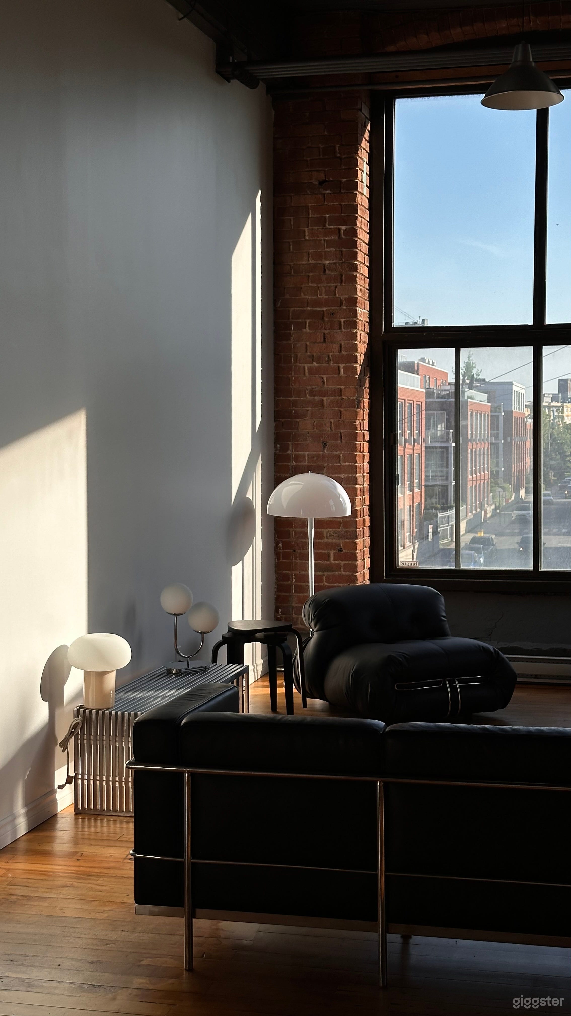  Photo Studio And Event Space Photo 2