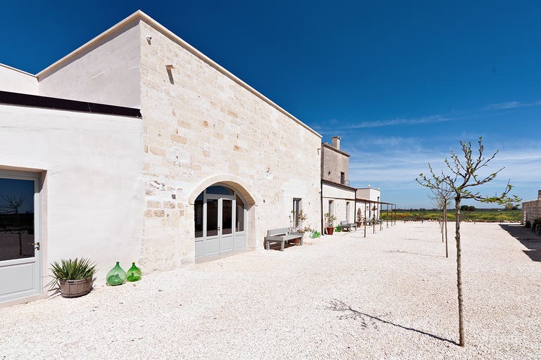  Raffinata Masseria Immersa nella Campagna Salentina 