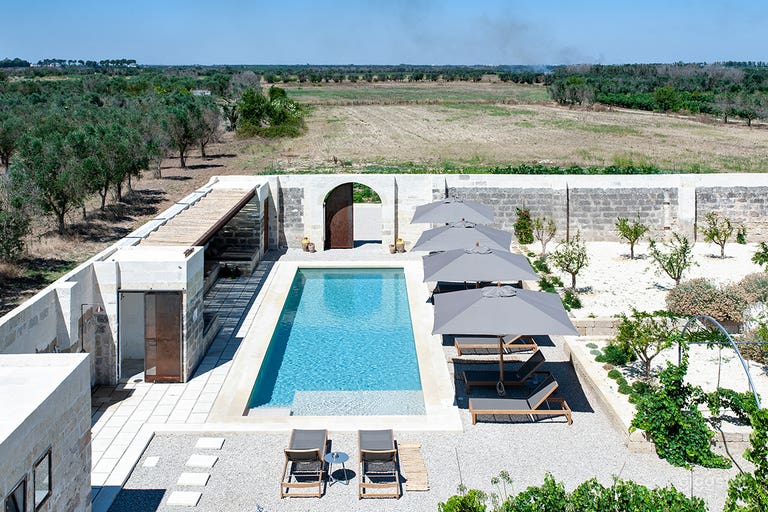  Raffinata Masseria Immersa nella Campagna Salentina 